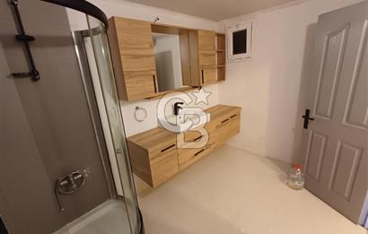 ATATÜRK MAHALLESİNDE; ARAKAT, BALKONLU GENİŞ 3+1 DAİRE (190 M²)