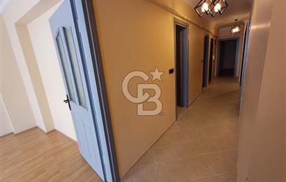 ATATÜRK MAHALLESİNDE; ARAKAT, BALKONLU GENİŞ 3+1 DAİRE (190 M²)