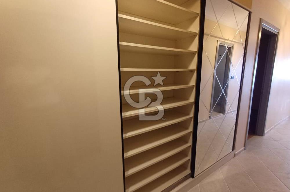 ATATÜRK MAHALLESİNDE; ARAKAT, BALKONLU GENİŞ 3+1 DAİRE (190 M²)