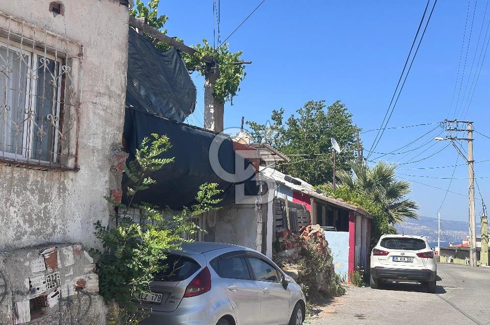 Narlıdere Atatürk Mahallesinde Satılık Arsa