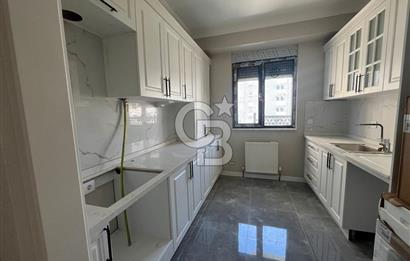SUADİYE KAPTAN ARİF SOKAKTA KİRALIK 3 +1 DAİRE 