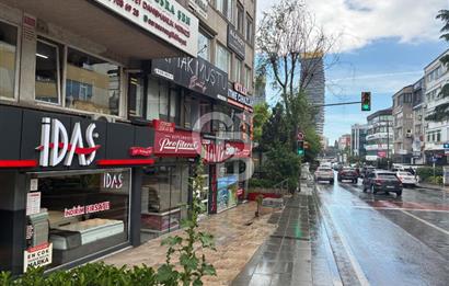 Etiler Nispetiye Caddesinde Satılık Kiracılı Dükkan
