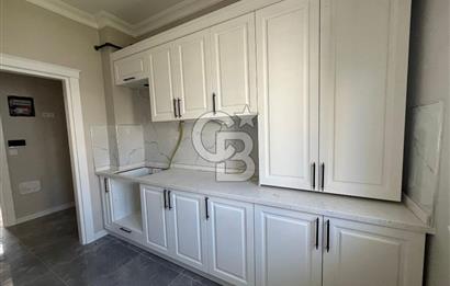 SUADİYE KAPTAN ARİF SOKAKTA KİRALIK 3 +1 DAİRE 