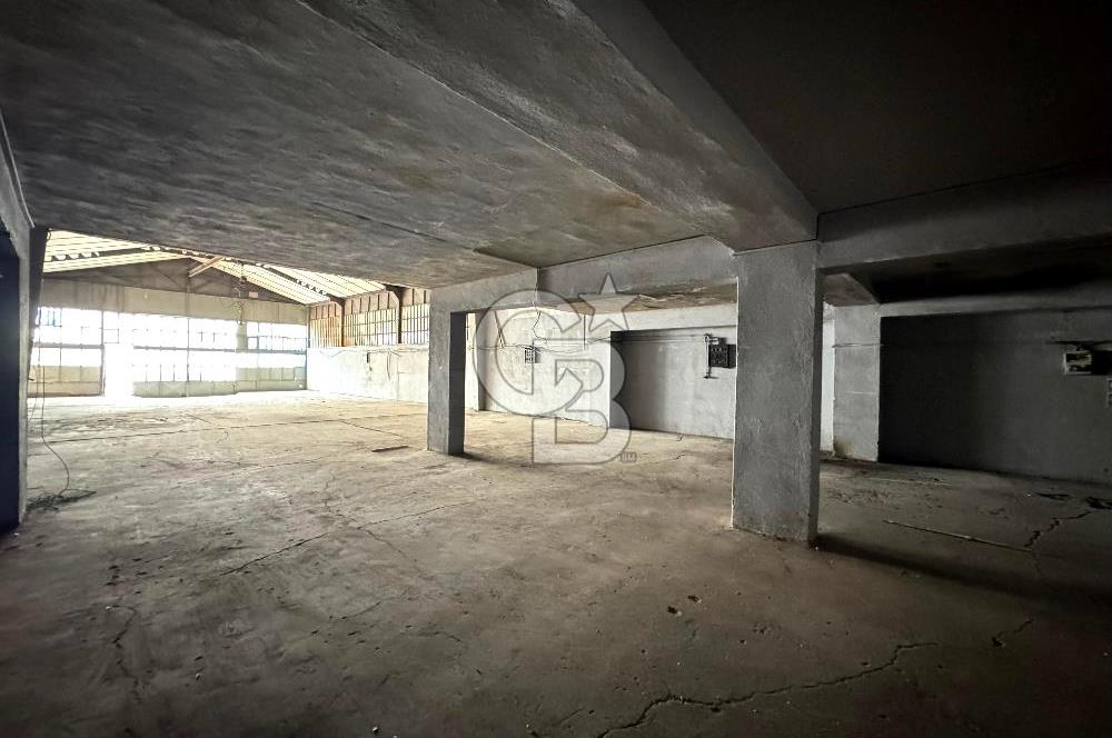 CB EAGLE'Dan SANAYİ 3. ve 4. KAPI ARASINDA SATILIK 350m² İŞ YERİ 