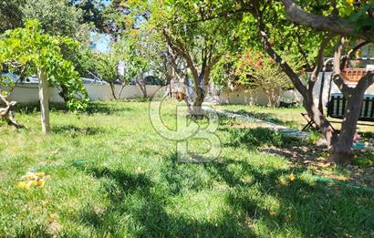 URLA GÜVENDİK MAVİ PLAJDA SATILIK MÜSTAKİL 5+2 TRİPLEKS VİLLA