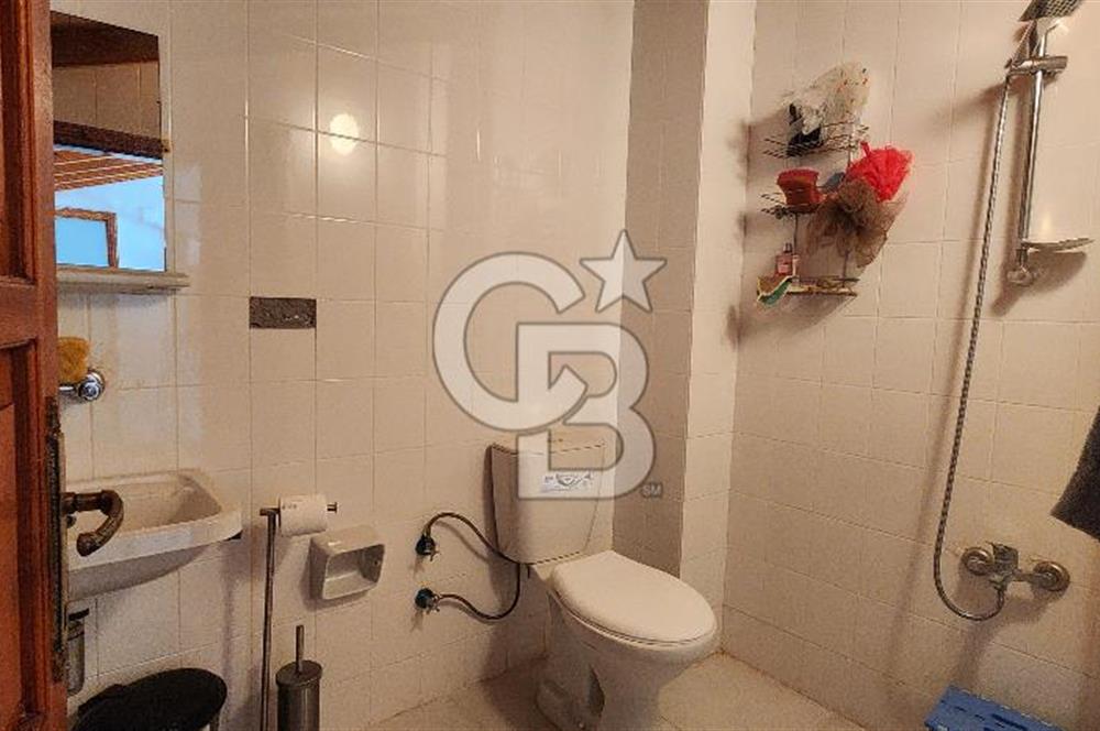 URLA GÜVENDİK MAVİ PLAJDA SATILIK MÜSTAKİL 5+2 TRİPLEKS VİLLA