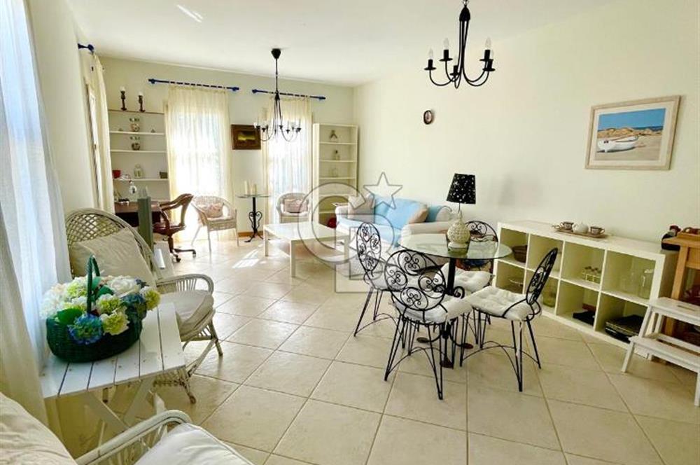 ALAÇATI PORT DENİZ MANZARALI BAHÇELİ KİRALIK DAİRE