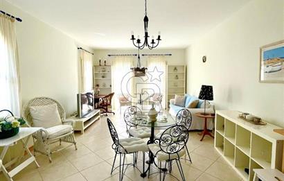 ALAÇATI PORT DENİZ MANZARALI BAHÇELİ KİRALIK DAİRE