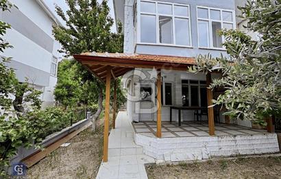 DİKİLİ MERKEZ'DE SATILIK 3+1 YAZLIK