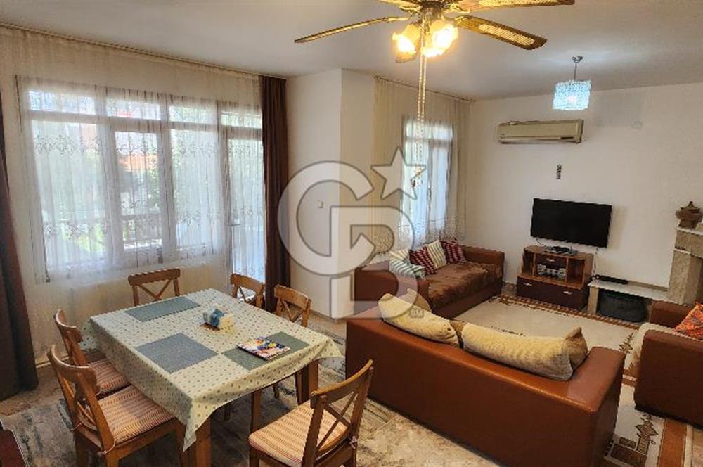 URLA GÜVENDİK MAVİ PLAJDA SATILIK MÜSTAKİL 5+2 TRİPLEKS VİLLA