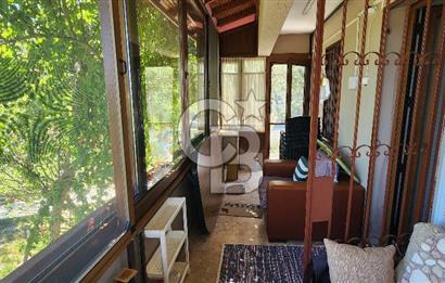 URLA GÜVENDİK MAVİ PLAJDA SATILIK MÜSTAKİL 5+2 TRİPLEKS VİLLA