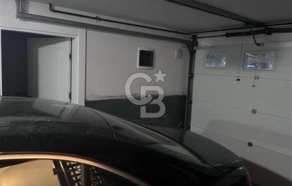KARTAL YAKACIK COUNTRY DE SATILIK ÖZEL DEKORASYONLU 5+2 VİLLA