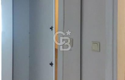 FİNANS MERKEZİNE KOMŞU SİTE İÇİNDE SATILIK DAİRE