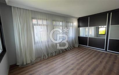 Bahçeşehir Bademde Kiralık Geniş Bahçeli 4+2 Köşe Villa