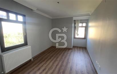 Bahçeşehir Bademde Kiralık Geniş Bahçeli 4+2 Köşe Villa