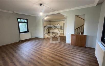 Bahçeşehir Bademde Kiralık Geniş Bahçeli 4+2 Köşe Villa