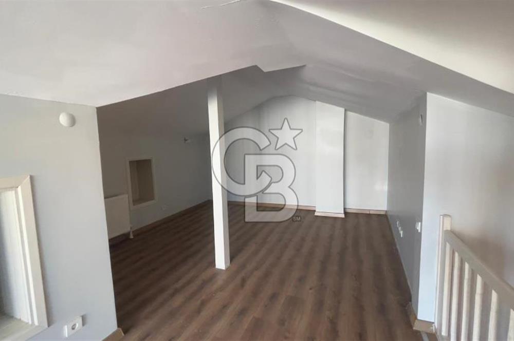 Bahçeşehir Bademde Kiralık Geniş Bahçeli 4+2 Köşe Villa