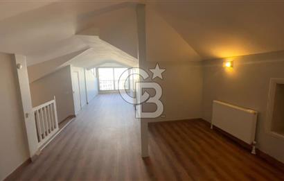 Bahçeşehir Bademde Kiralık Geniş Bahçeli 4+2 Köşe Villa
