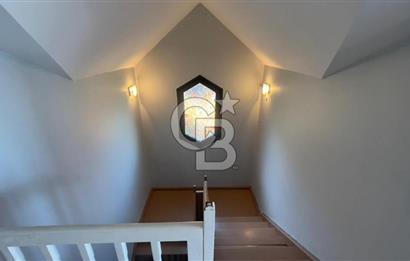 Bahçeşehir Bademde Kiralık Geniş Bahçeli 4+2 Köşe Villa