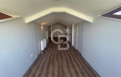 Bahçeşehir Bademde Kiralık Geniş Bahçeli 4+2 Köşe Villa