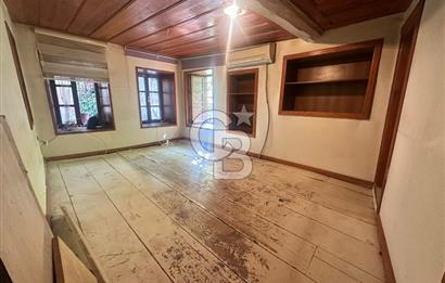 Ayvalık Merkez'de Denize 50 M Mesafede Satılık Tescilli Rum Evi