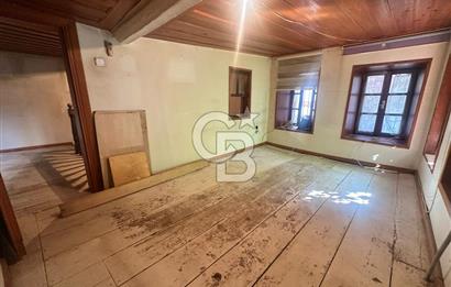 Ayvalık Merkez'de Denize 50 M Mesafede Satılık Tescilli Rum Evi
