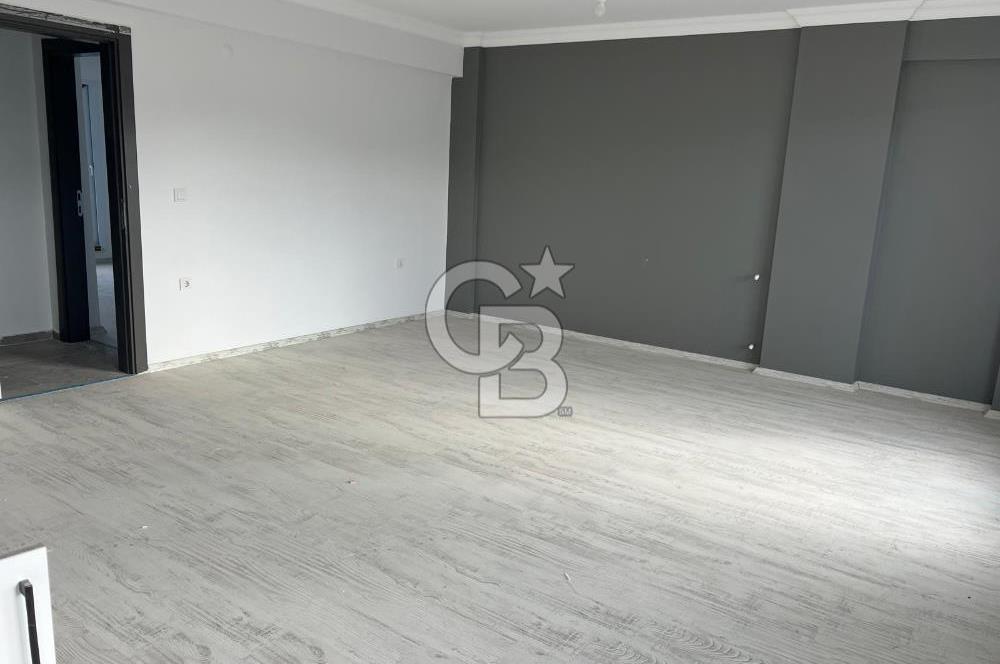 Foça Yenibağarası Havuzlu Sitede 1+1 Kiralık Sıfır Daire