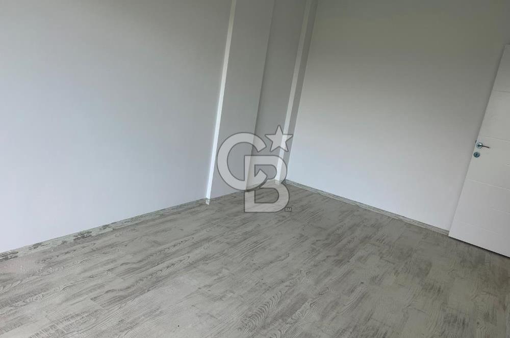 Foça Yenibağarası Havuzlu Sitede 1+1 Kiralık Sıfır Daire