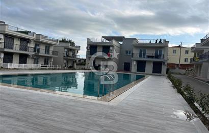 Foça Yenibağarası Havuzlu Sitede 1+1 Kiralık Sıfır Daire