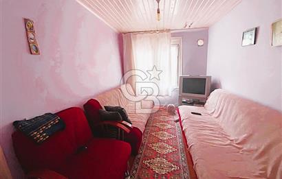 heybeli'de bahçeli 2 katlı rum evi