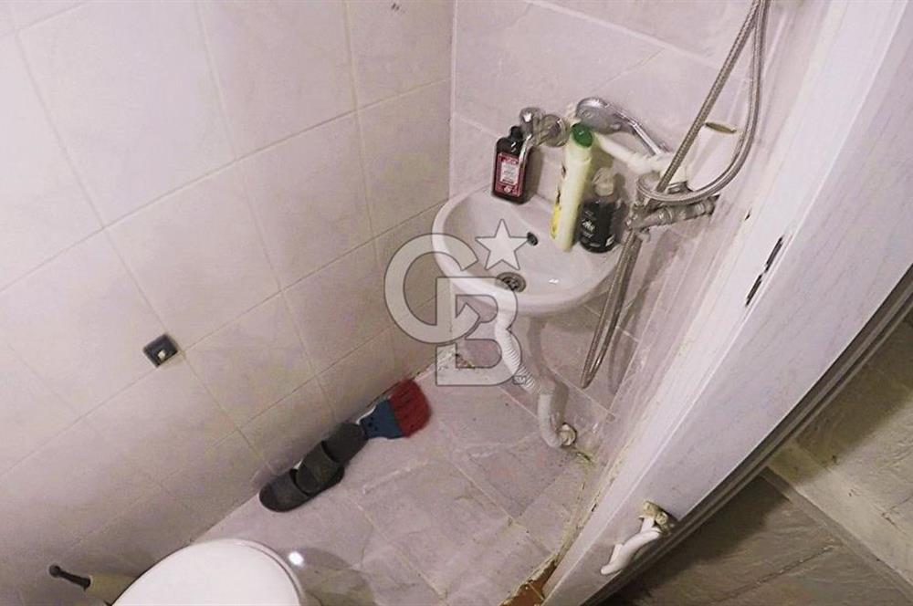 heybeli'de bahçeli 2 katlı rum evi