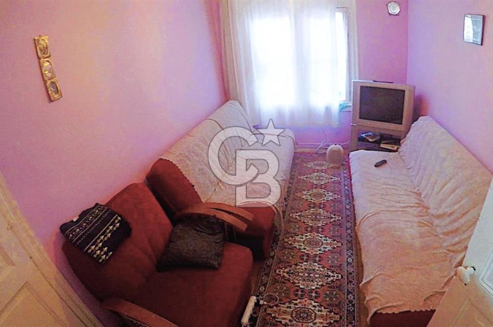 heybeli'de bahçeli 2 katlı rum evi