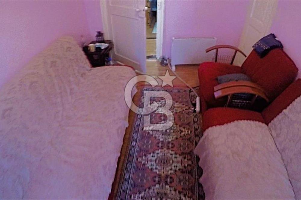 heybeli'de bahçeli 2 katlı rum evi