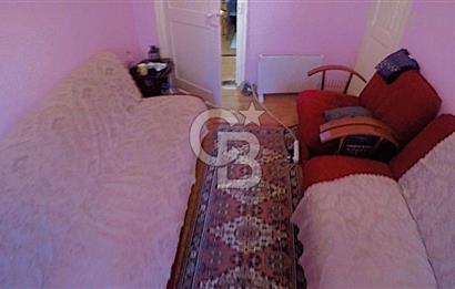 heybeli'de bahçeli 2 katlı rum evi