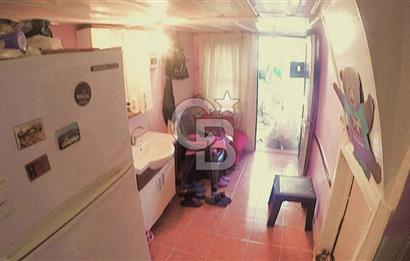 heybeli'de bahçeli 2 katlı rum evi