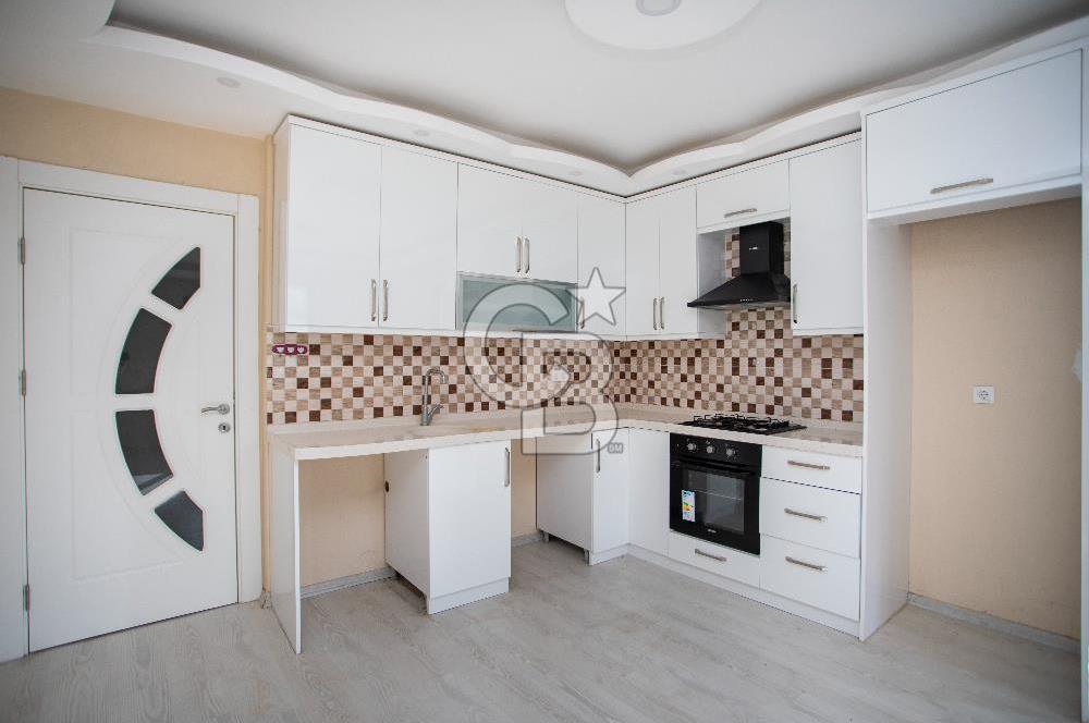 Foça Bağarası Kazım Dirik Mahallesinde Kiralık 2+1 Daire