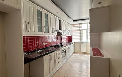 Geniş metrekareli bakımlı merkezde kiralık daire