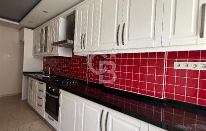 Geniş metrekareli bakımlı merkezde kiralık daire