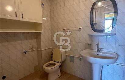Geniş metrekareli bakımlı merkezde kiralık daire