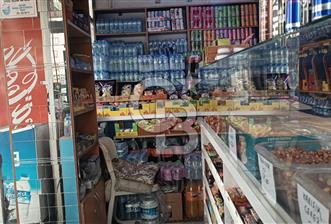  HUNATTA EN MERKEZ İŞLEK YERDE KURUYEMİŞ KÖŞE DÜKKAN