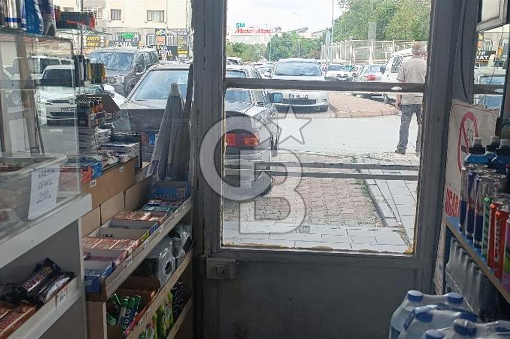  HUNATTA EN MERKEZ İŞLEK YERDE KURUYEMİŞ KÖŞE DÜKKAN