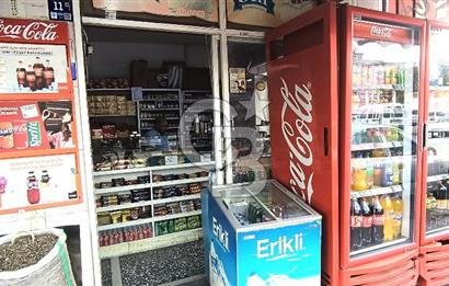  HUNATTA EN MERKEZ İŞLEK YERDE KURUYEMİŞ KÖŞE DÜKKAN