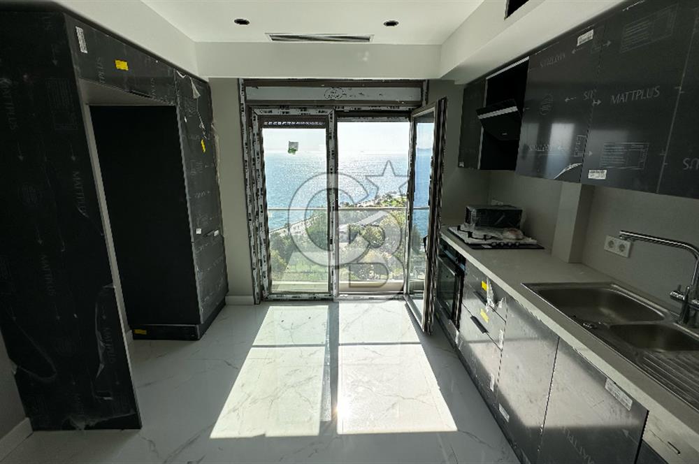 KADIKÖY CADDEBOSTAN da KİRALIK DENİZ MANZARALI 3+1