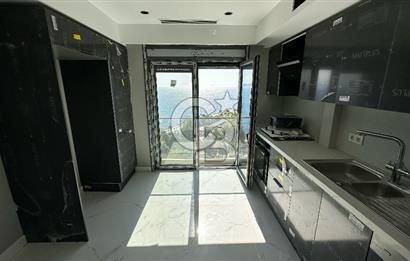 KADIKÖY CADDEBOSTAN da KİRALIK DENİZ MANZARALI 3+1