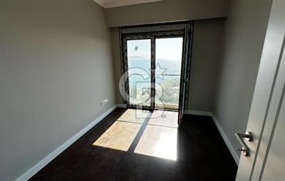 KADIKÖY CADDEBOSTAN da KİRALIK DENİZ MANZARALI 3+1