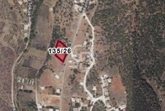Yeşilovacık'ta (Hırmanlı) imarlı arsa