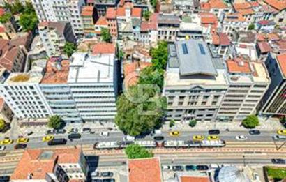 KARAKÖY TRAMVAY YOLU ÜZERİNDE, GALATAPORTA YAKIN, KİRALIK BİNA