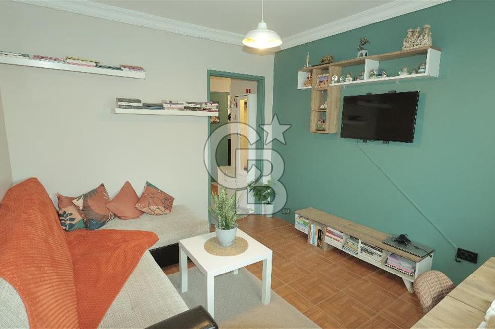 Bornova Evka 3 konutları, arakat kapalı mutfak 2+1 fırsatı..