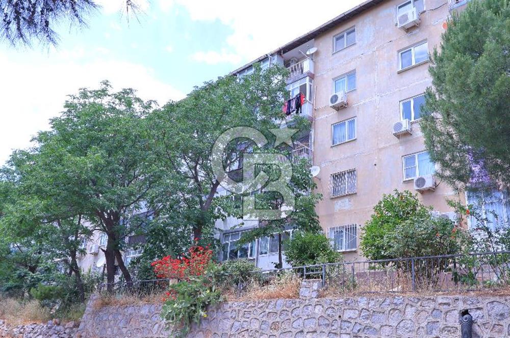 Bornova Evka 3 konutları, arakat kapalı mutfak 2+1 fırsatı..