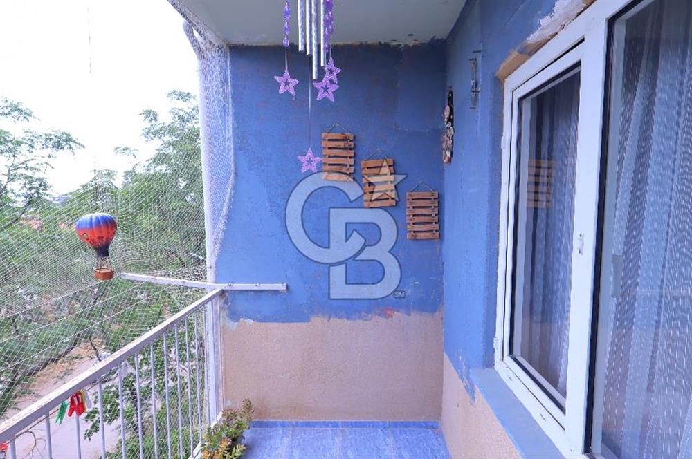 Bornova Evka 3 konutları, arakat kapalı mutfak 2+1 fırsatı..